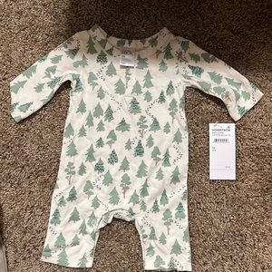 Nordstrom nwt newborn ivory pristine woodland trees